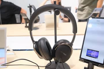 耳を測定し最適な音楽体験を 移動時間が快適になるBOSEのノイキャンヘッドホン フラッグシップモデルが進化