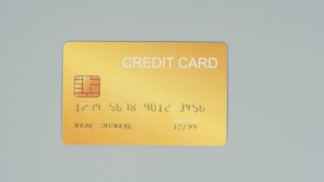 「ゴールドカード=空港ラウンジ無料」と思ってたら、一部しか利用できずショック！「軽食・アルコール付き」には入れない？“3つの空港ラウンジ”の違いを解説