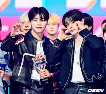 【PHOTO】ZEROBASEONE、9/10放送の「SHOW CHAMPION」で1位を獲得！