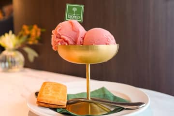 老舗カフェ「ビチェリン」初のジェラテリアがニュウマン高輪に、ジェラート楽しむカフェ＆ショップ