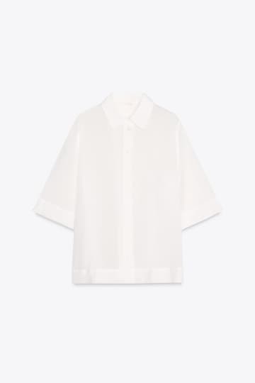 「季節の変わり目」何買う？【ZARA】羽織りとしても使える「上品シャツ」が正解かも！