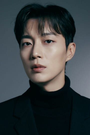 「HIGHLIGHT」ユン・ドゥジュン、3年ぶりのスクリーンカムバック…主演作「ポンダンポンダン 王様の恋：ザ・ムービー」10周年記念公開