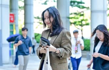 「ミン・ヒジン氏、日本の投資家と接触していた」HYBE・CLOが主張　NewJeans巡る法廷証言に注目