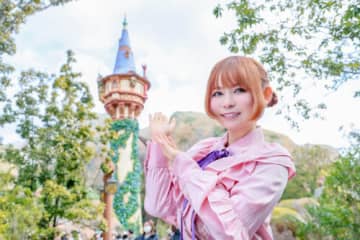 中川翔子とめぐる東京ディズニーリゾートガイドブック発売決定
