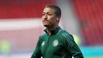 日本代表の前田大然がセルティックの監督と緊急会談