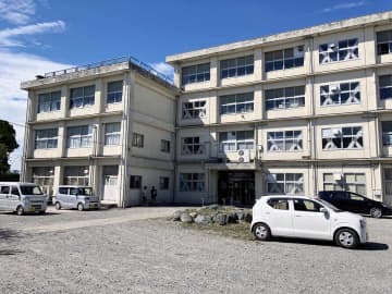 三浦市の公立小中学校の消防設備、8割が「不良」　消防署が指導も改修は進まず