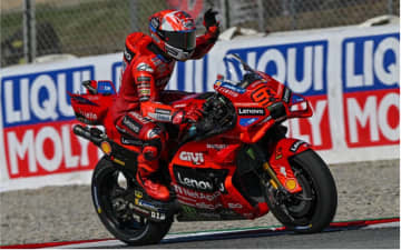 オートバイ世界最高峰レースMotoGP第17戦日本グランプリが栃木県もてぎで開催！PR大使の若月佑美も中継に参加