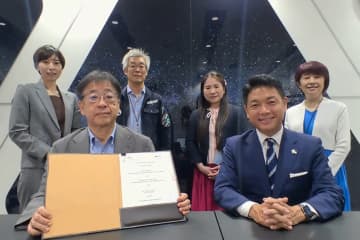アストロスケール、大型衛星デブリ観測ミッションでインド政府企業と契約–2027年春に打ち上げへ