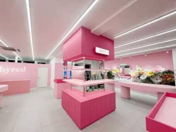 韓国コスメ「リリーバイレッド」旗艦店THE LILY HOUSEが新大久保に登場
