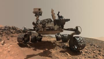 NASA、火星に「古代生命の発見に最も近い証拠発見」。数十億年前の岩に微生物の痕跡？