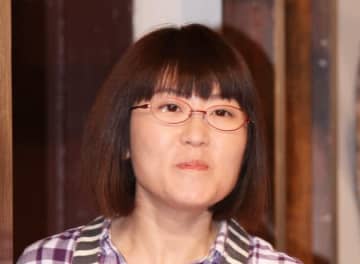 光浦靖子が手作りした"モフモフ"の皇帝ペンギン親子、作りたい人続出「どこでもドアがほしい」