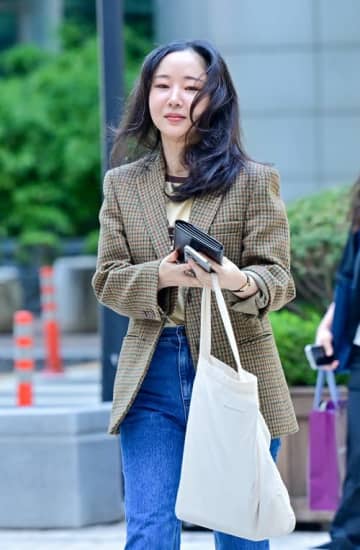 またしてもILLITを持ち出したミン・ヒジン、盗作に続いて「買い占め計画」があったと主張