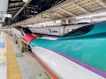 東北新幹線はトラブル多いのでは？　車両分離、クマと衝突、地震で脱線...利用者を巻き込む事態が頻発