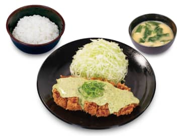 松のや、チキンかつに「バジルタルタル」「紅生姜タルタル」登場