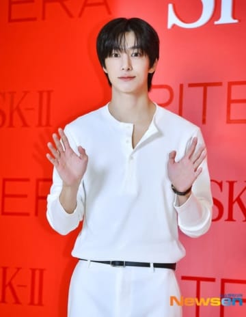 【PHOTO】MONSTA X ヒョンウォン＆ムン・ガヨン＆コンミョンら、ブランド「SK-II」イベントに出席