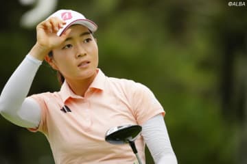 ＜中間速報＞佐藤心結が単独トップ浮上　桑木志帆、金澤志奈は1差2位