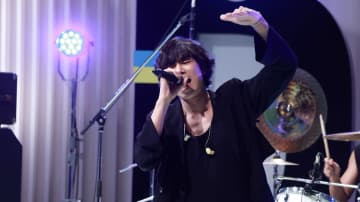 [Alexandros] 川上洋平の発声練習に武田真一も感激「裏舞台を言うのはなんですが…」&川上の自宅に作ったマイスタジオ秘話とは