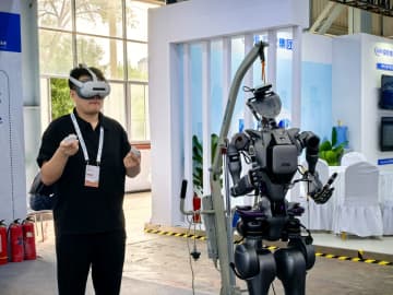 中国でスマートロボの産業利用拡大　人の作業パートナーに