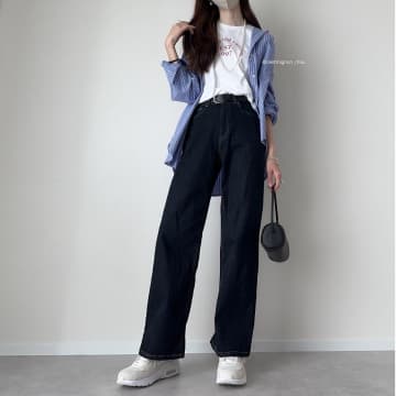 大人は【NIKE】こう履きます♡ 明日から「マネしたいコーデ術」！