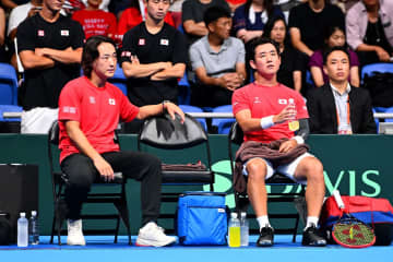 【テニス】デビス杯予選２回戦日本は初日２連敗　添田豪監督「少しの流れが向こうに行ってしまった」