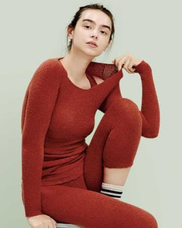 sloggiから新作インナー登場♡ふわもこニットと新色で秋冬を快適に