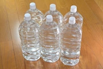 「ミネラルウォーターを大量備蓄」の落とし穴とは？防災士が教える"後悔しない"備蓄のコツ