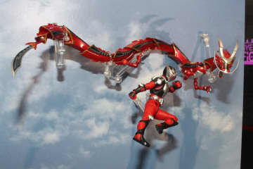 「S.H.Figuarts ドラグレッダー」が企画中！　真骨彫仮面ライダー龍騎と絡めて楽しめるサイズでアクションフィギュア化【#魂ネイションズ】