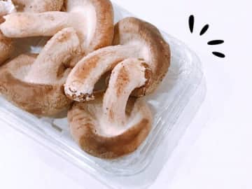 しいたけを保存するとき、かさの向きは上向き？それとも下向き？冷凍保存でおいしさをキープするコツ！