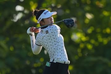 全英Vの山下美夢有、岩井千怜が首位に5差14位で決勝へ　渋野日向子、岩井明愛らは予選落ち