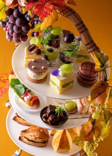 気分はまるでぶどう畑で楽しむお茶会♡ぶどうを味わい尽くすアフタヌーンティー