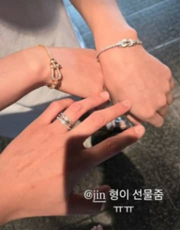 「BTS（防弾少年団）」RMの誕生日にメンバー最年長のJINが約100万円超の指輪をプレゼント…グループの固い友情が話題