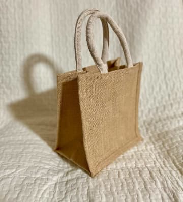 無印良品の大人気商品！使い道いろいろ「ジュートマイバック」
