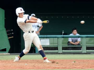 【高校野球・秋季神奈川県大会】向上の4番滝が2安打4打点、右下手投げの相手先発攻略「うまくさばくことできた」