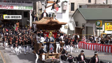 少し秋らしくなった3連休初日…大阪では秋の風物詩「岸和田だんじり祭」に熱気あふれる人々　横浜では「人気ハンバーガー」が全国から集結