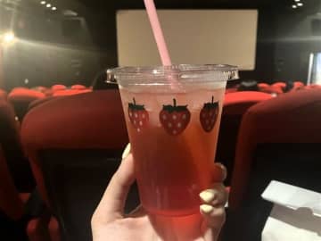 矢沢あい「NANA」のブームが再び！ リバイバル上映、新グッズ…2000年代生まれ女子がハマる理由とは？【平成・昭和レトロアニメのすゝめ】