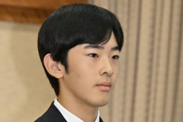 悠仁さま成年式行事で恒例の「元職員らに感謝を伝えるお茶会」が開催されず…背景に“秋篠宮家の事情”