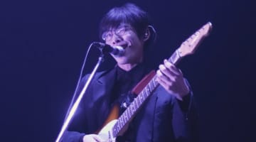 君島大空、合奏形態による「c r a z y」ライブ映像を公開
