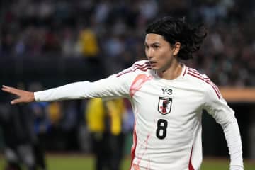 長所を生かせない｢上田綺世と町野修斗｣の2トップ、南野拓実で試したい南アW杯｢1トップ本田圭佑｣の再現【日本代表｢アメリカ遠征の収穫｣大激論】(6)