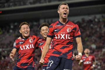 明治安田J1　鹿島、2位浮上　湘南に3-0