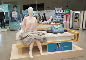 寝ながら疲れが取れる？ワークマン「メディヒール」、相場の5分の1の価格の秘密