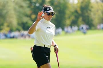 「ゴルフって、うまくいかないのが当然だよ」岩井千怜が今季2勝目一番乗りのチャンス