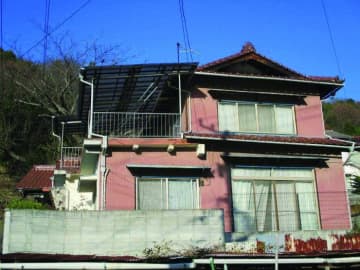 広いベランダ付き、南向きの日当たり良好な物件。遠くに海が見える【岡山県備前市】里山、里海の穏やかな自然が魅力。教育支援に力を入れている子育てしやすいまち