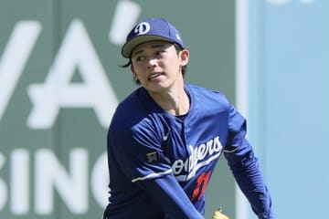 佐々木朗希 PSへ視界良好 ブルペン転向の可能性も ロバーツ監督「彼はチームのために何でもやるつもりだと聞いている」