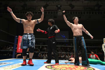 【新日本】NEVER6人タッグ戦は王者組が“新生タグチジャパン”を撃破！リング内外では棚橋と矢野の遺恨が激化、デスペラードとYOHは王座戦へ火花