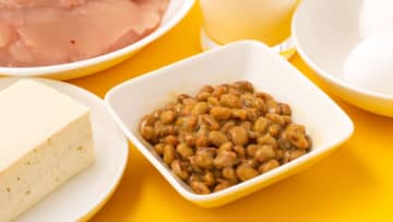 ダイエット中、どうしても「間食」したくなったら…専門医がすすめる「2つの食べ物」