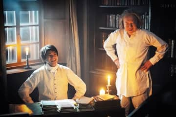 山田裕貴&古田新太、相思相愛コンビの裏側に密着！『ベートーヴェン捏造』爆笑メイキング映像&仲良し写真解禁！