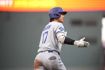 大谷49号に8秒絶句「もうこりゃダメだ」　即座に降参の敵地実況席「どれくらい飛んだんだ？」