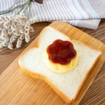 【もう普通のトーストじゃ物足りなくなるかも】「毎日これがいい♡」家族が大絶賛！食パン格上げレシピ4選