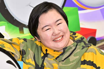「マジギレしてますね…」　快適ケアにまさかのリアクション、やす子のペット「だいぶお怒り」「めっちゃ荒ぶってる」