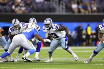 カウボーイズのGタイラー・スミスが4年142億円で契約延長、NFL最高額のガードに